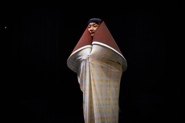 roll carpet, polyester, ink print, crédits photo : Olivier Sisepaque